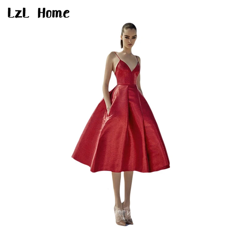 Женское короткое вечернее платье LzL красное коктейльное с лямкой на шее бальное