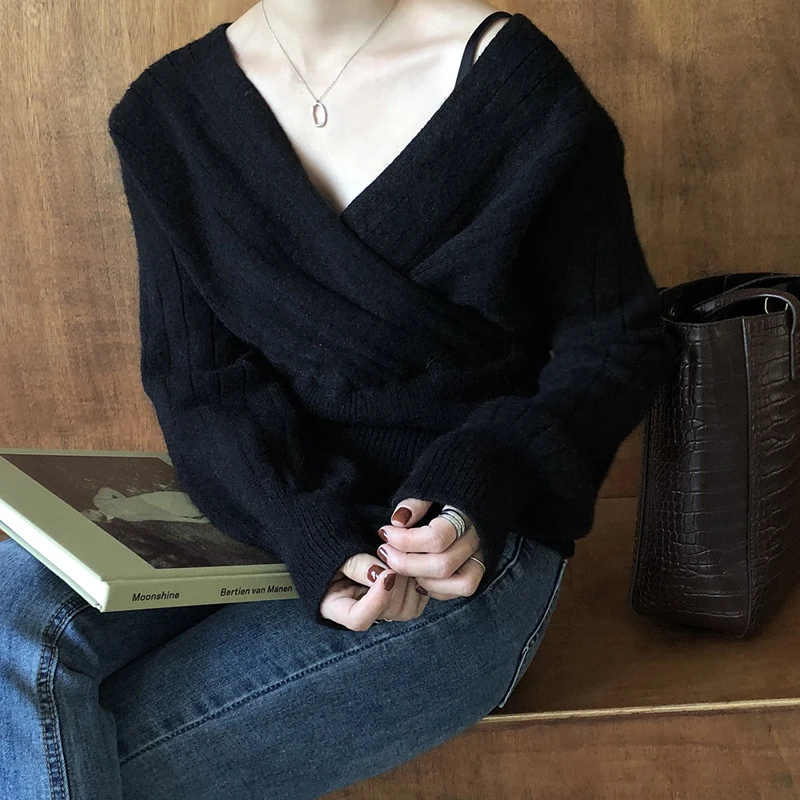 

Split Loose Casual 2021 Soft Korean Short Pullovers Chic Women Fashion Retro V-Neck Knitwear Solid Sweater Elegant
