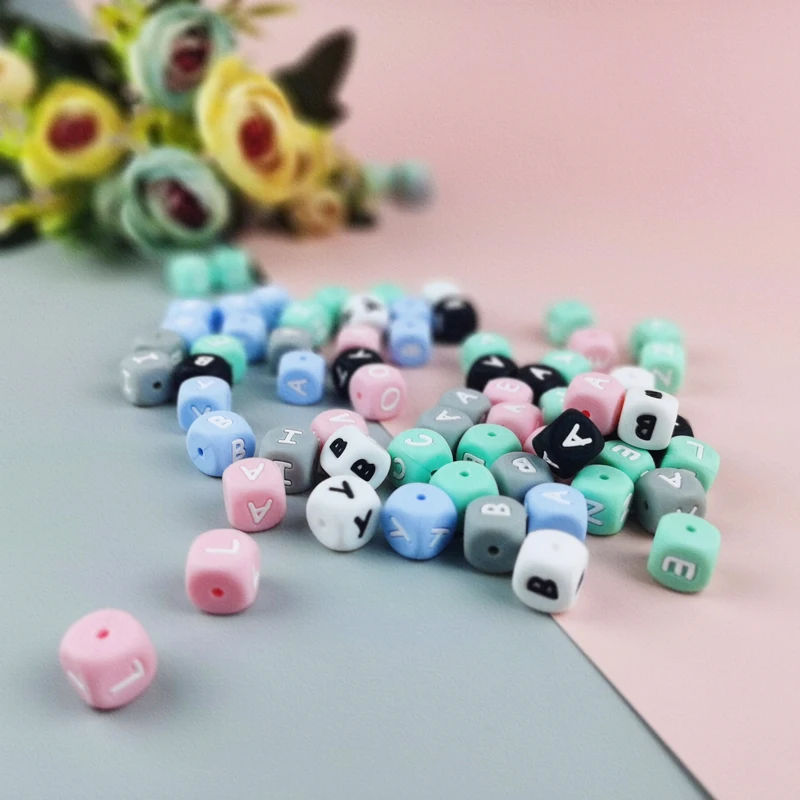

100Pcs/lot Baby Teether English Alphabet Beads BPA Free For DIY Baby Teething Pacifier Chain Silicone Beads Letter
