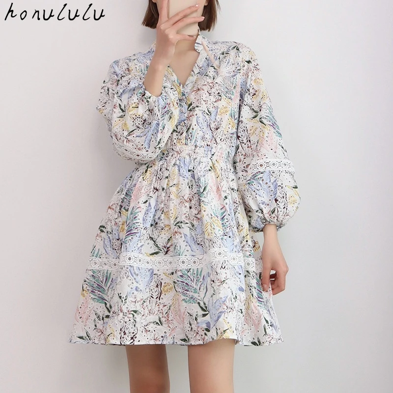 

2021 new lace waist dress heavy industry printing embroidery Japanese V-neck long-sleeved dress women