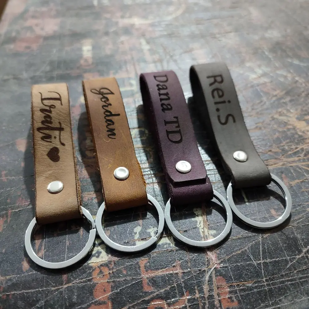 Кожаный брелок для ключей на заказ с именем подарок день отца кожаный Подарок