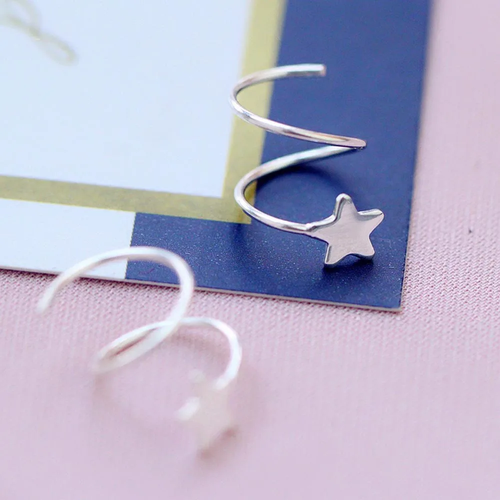 

2021Creative Contracted Design Spring Revolving Round Star Stud Earrings Personality Charm Temperament Of Women's Earring