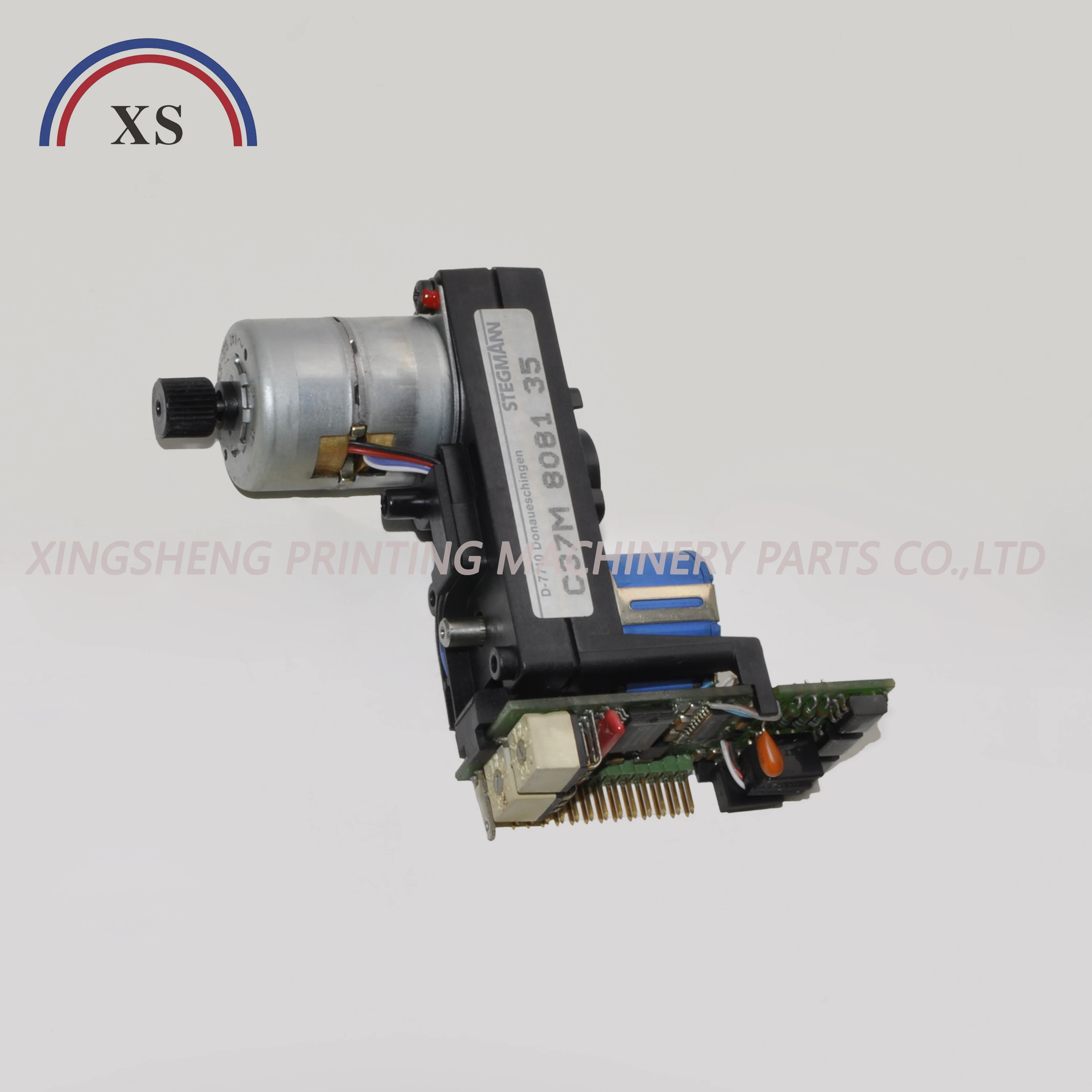 

Оригинальный C37M808135 Rolan 700 мотор C37 M8081 35 rolan офсетные машины вторая оригинальная часть