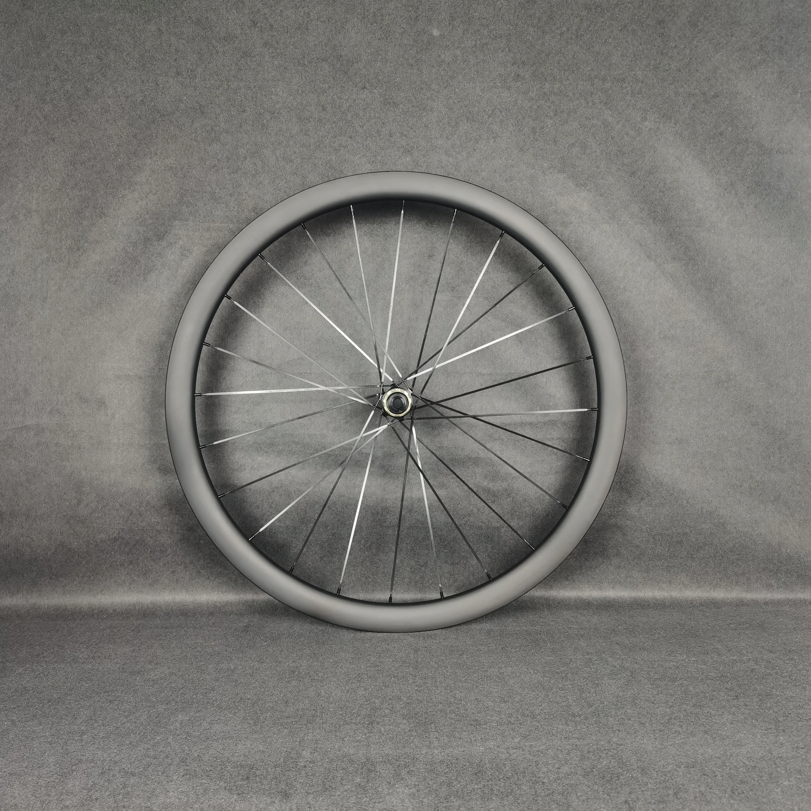 700C дорога дисковый тормоз колеса углерода 38 мм Глубина 23/25 ширина велосипеда