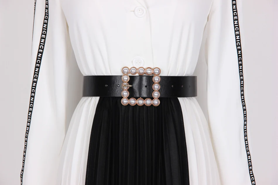 

HIGH QUALITY New Fashion 2020 Runway Dress Women's Long Sleeve Sexy Deep V-Neck Belt Patchwork Letter Lace Elegant Women'S Dress