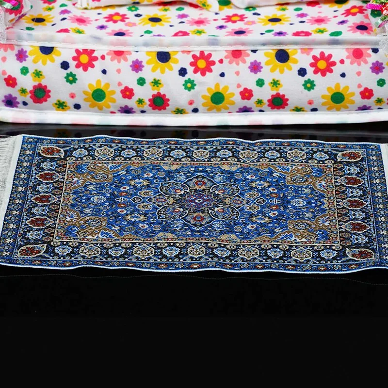 

1:12 Doll House Miniature Carpet Imported Carpet Toy Blue Star Mat with 1:12 Doll House Classic Fruit Basket
