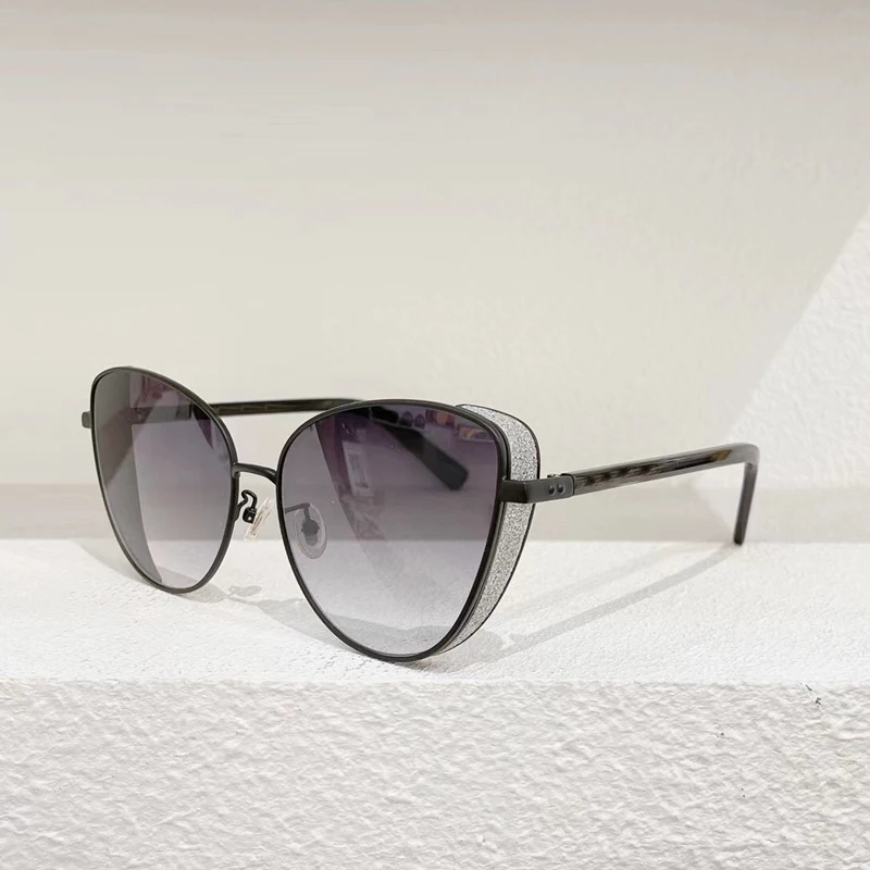 

Metal Frame Fashion Gradient Color Lenses Pink Women's Sunglasses Maca Personalized Large Frame Glasses