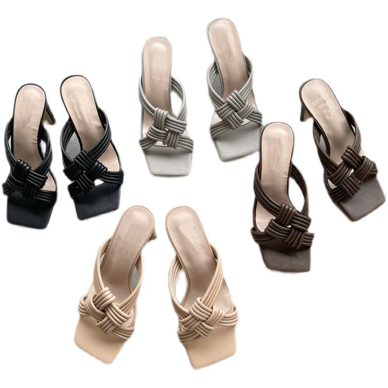 

High Heel Sandals 2021 Early Spring INS Internet Celebrity Cross Concentric Knot Square Toe Mid Heel Slippers