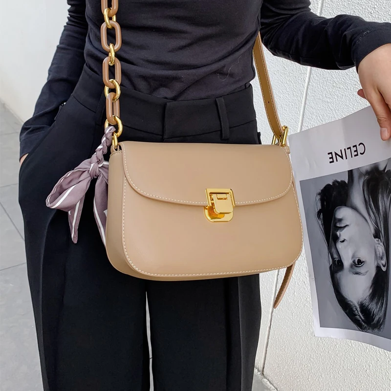 

Leather saddle bag 2021 new ladies one shoulder messenger resin chain fashion trend all-match Underarm Bag Yellow