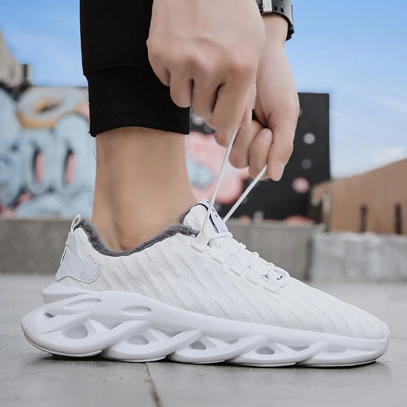 Кроссовки мужские дышащие сетчатые повседневная легкая обувь летающие плетения