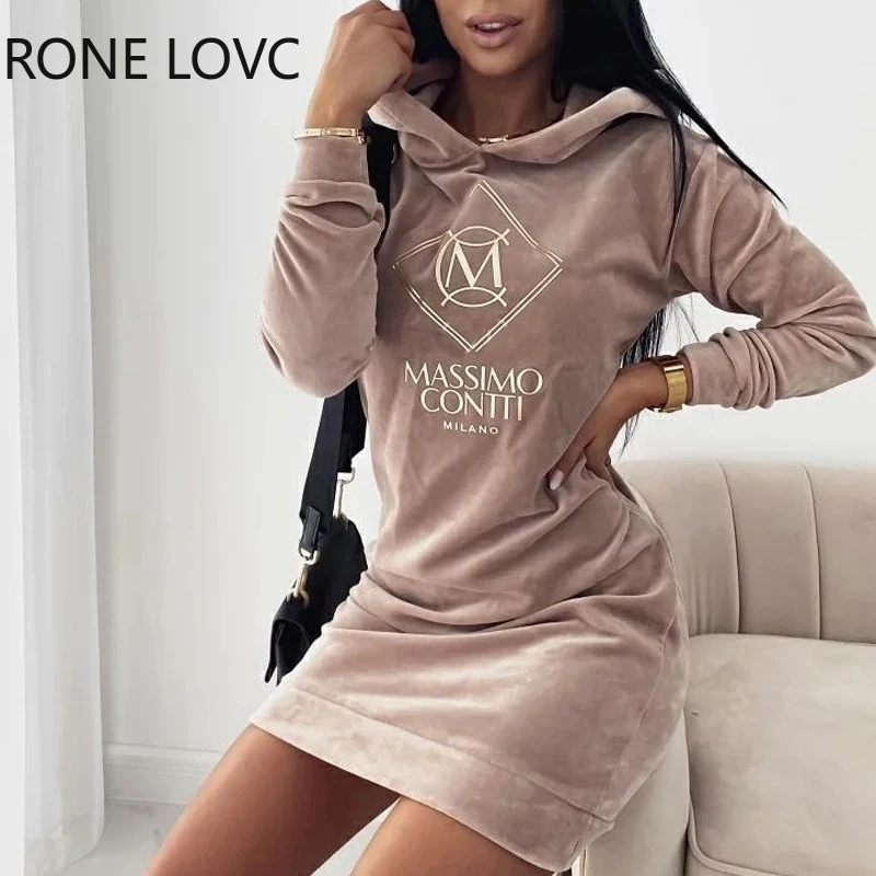 

Женская блузка с капюшоном и длинными рукавами