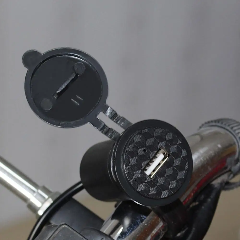 

Мотоциклетное зарядное устройство 12 В, водонепроницаемый автомобильный порт Usb 1,5 А с кронштейном