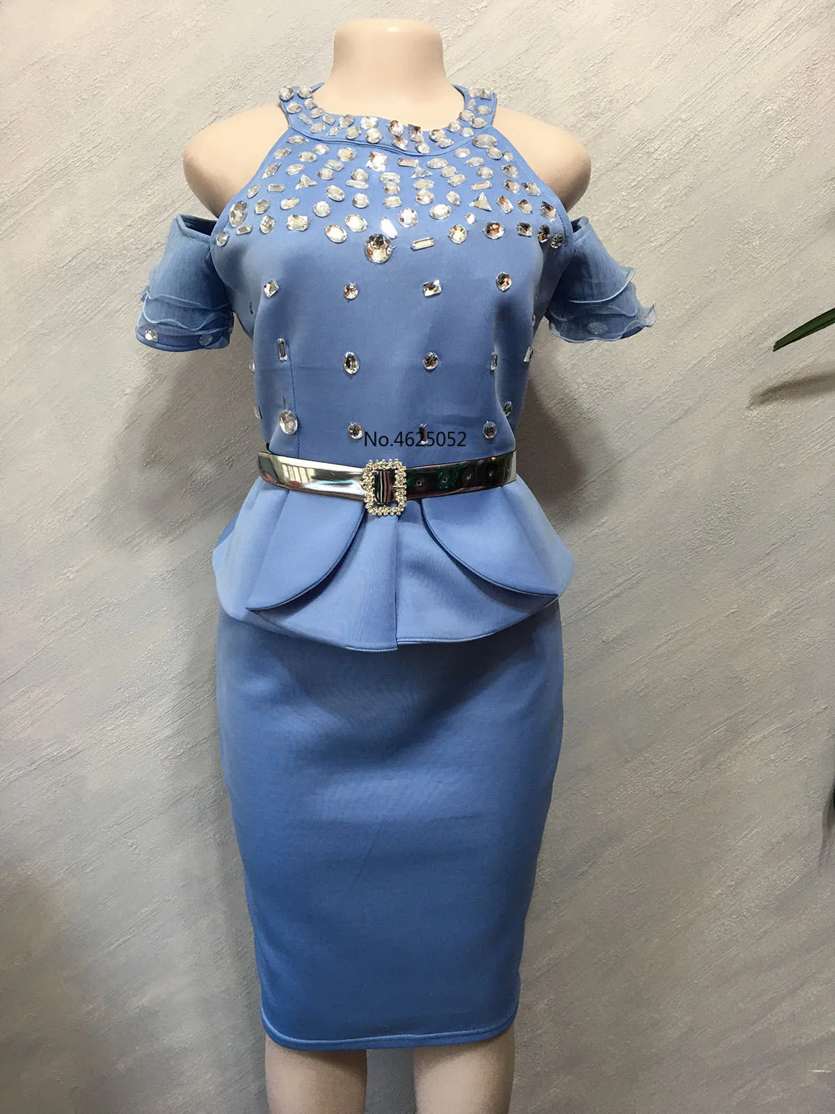 Женское облегающее вечернее платье туника комплект из двух предметов с вышивкой