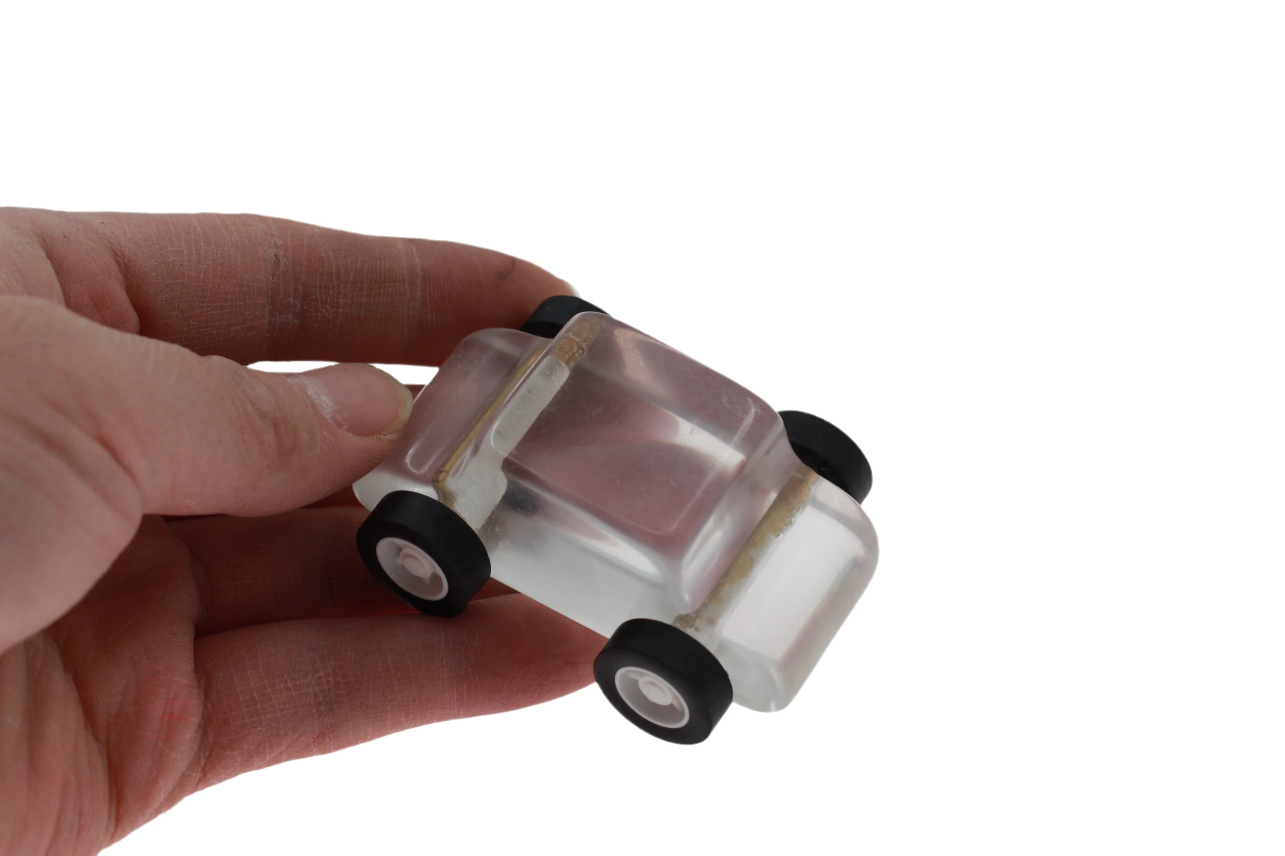 С украшением в виде кристаллов автомобиль багги с коробкой фокусы найти выберите