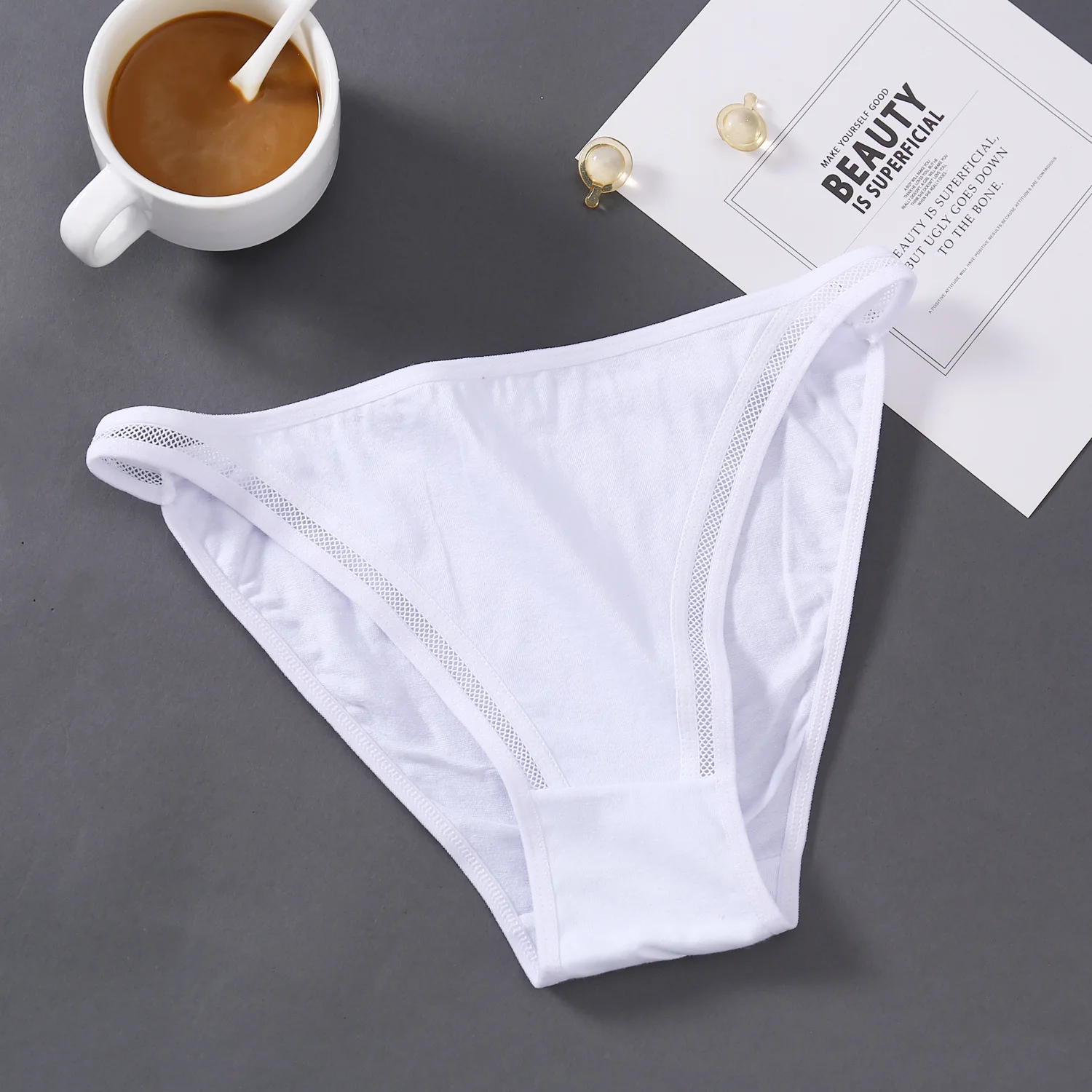 

Sexy Lace Underwear Hollow Briefs female Low Waist Sexy Underpants Cotton Soft Panties Solid Color Size M L XL Drop Shipping