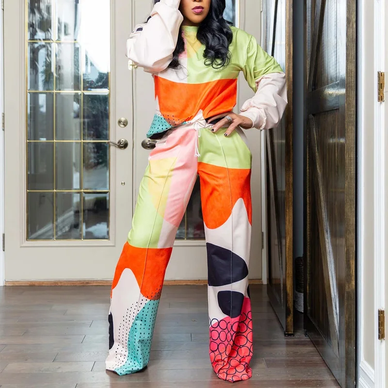 

2021 New Trendy Spring Autumn Women Two Piece Set Fashion Abstract Cartoon Print Long Sleeve Top and wide Leg Pants Set