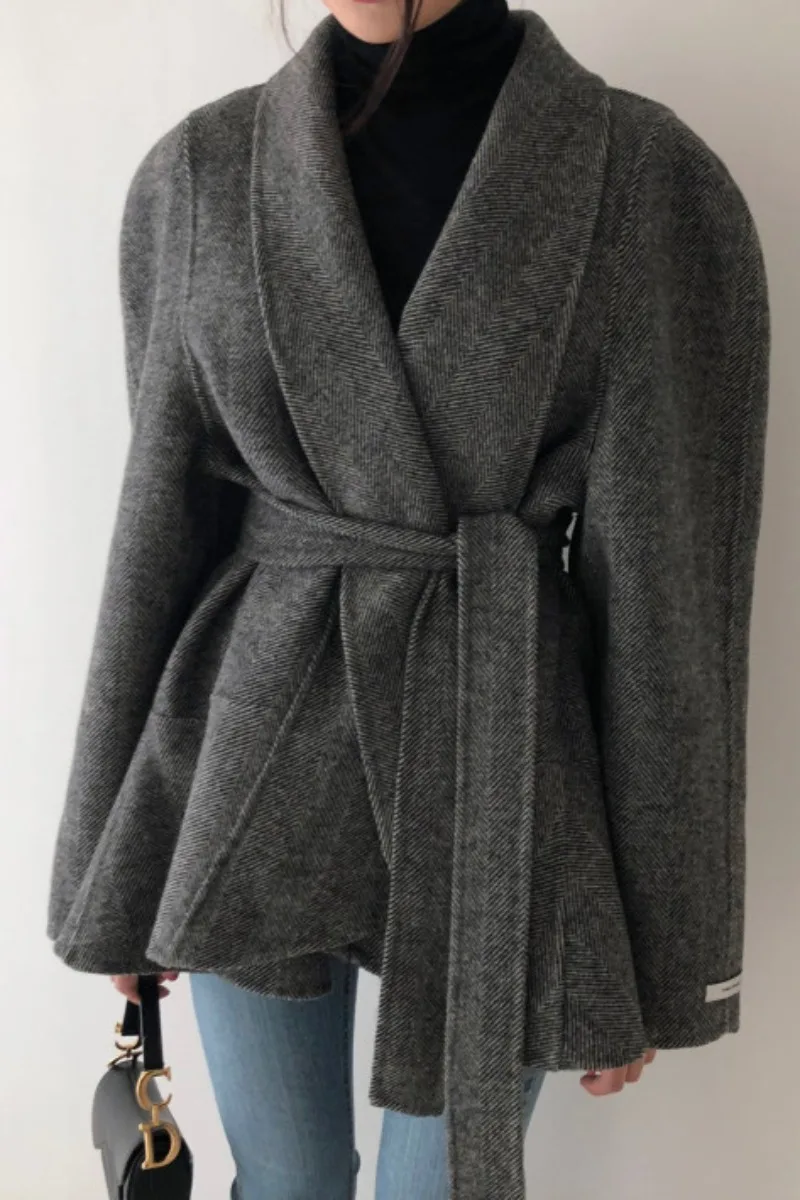 

Korean Retro Solid Loose Belt V Neck Full Short Coat Jackets Women