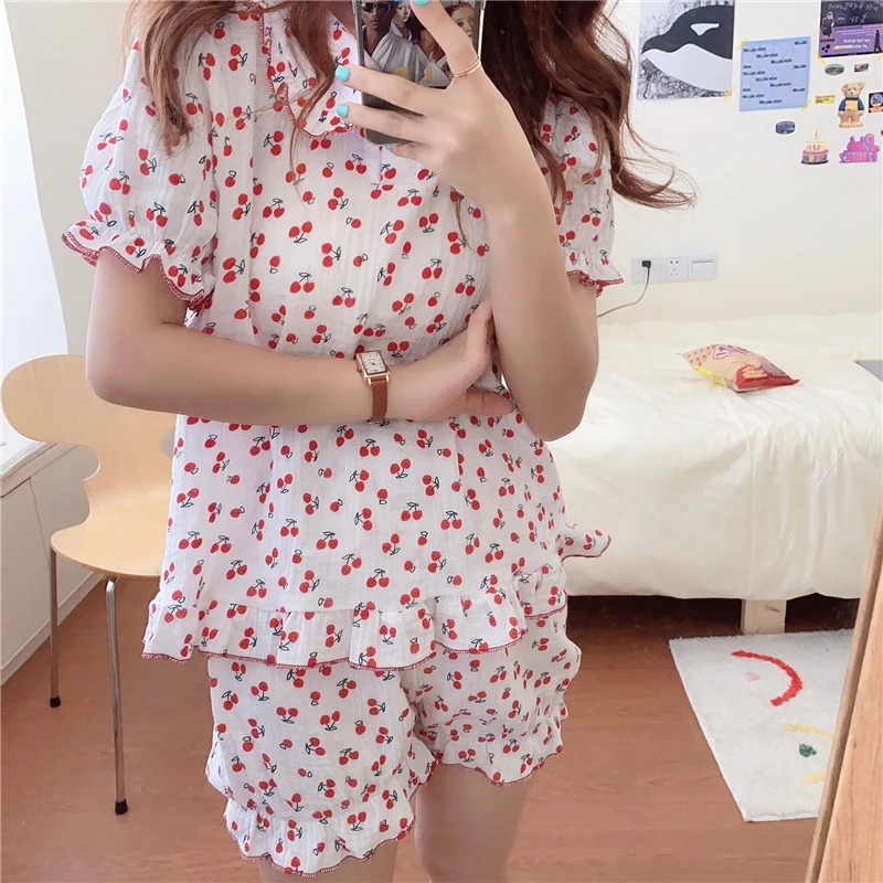 

Femme Sweet Cherry Home Set Women Peter Pan Collar Pajamas Set Shorts and Tops Ruffle Sleeve Sleepwear 2 Piece Set Girls
