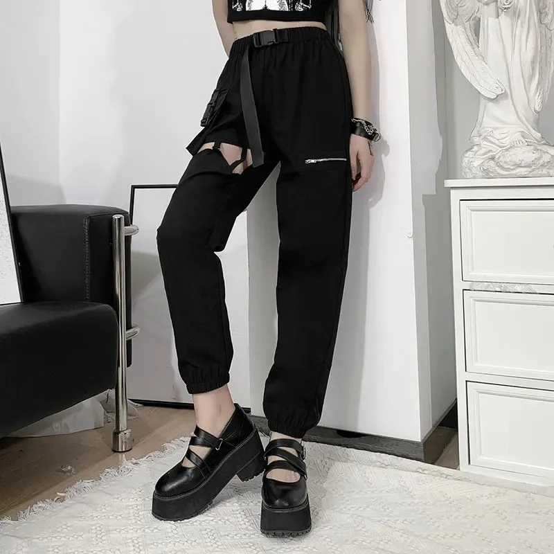 

Goth Black Cargo Pants 2021 Summer/Autumn Punk Streetwear Hollow Out Big Pocket Trousers Harajuku High Waist Buckle Zipper Pant