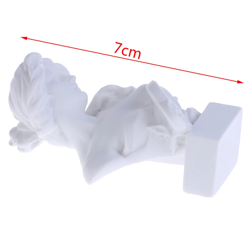 

1Pc 7CM New Mini Dollhouse Miniature Resin Sculpture Bust Sculpture Dollhouse Ornaments