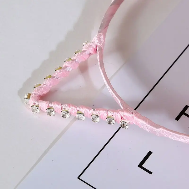 Женские зимние утепленные плюшевые наушники милые стразы повязка на голову с