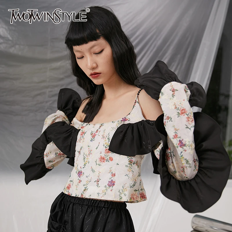 

TWOTWINSTYLE Colorblock Sexy Shirts For Women Round Neck Flare Long Sleeve Casual Floral Print Blouses Females 2021 Autumn Style