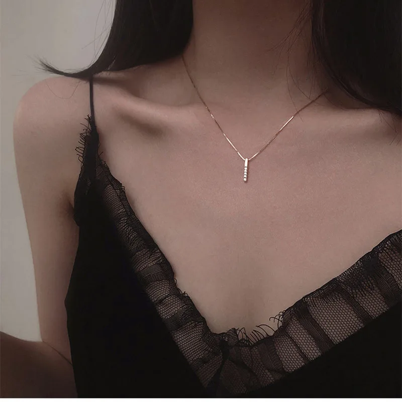 

MEYRROYU Sterling Silver Rectangular Micro-inlaid Zircon Pendant Necklace Korea Style Exquisite Gorgeous Party Jewelry For Women
