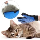 Силиконовая перчатка для груминга питомцев, расческа для собак и кошек, для вычесывания линяющих волос, принадлежности для ванной и уборки кошек