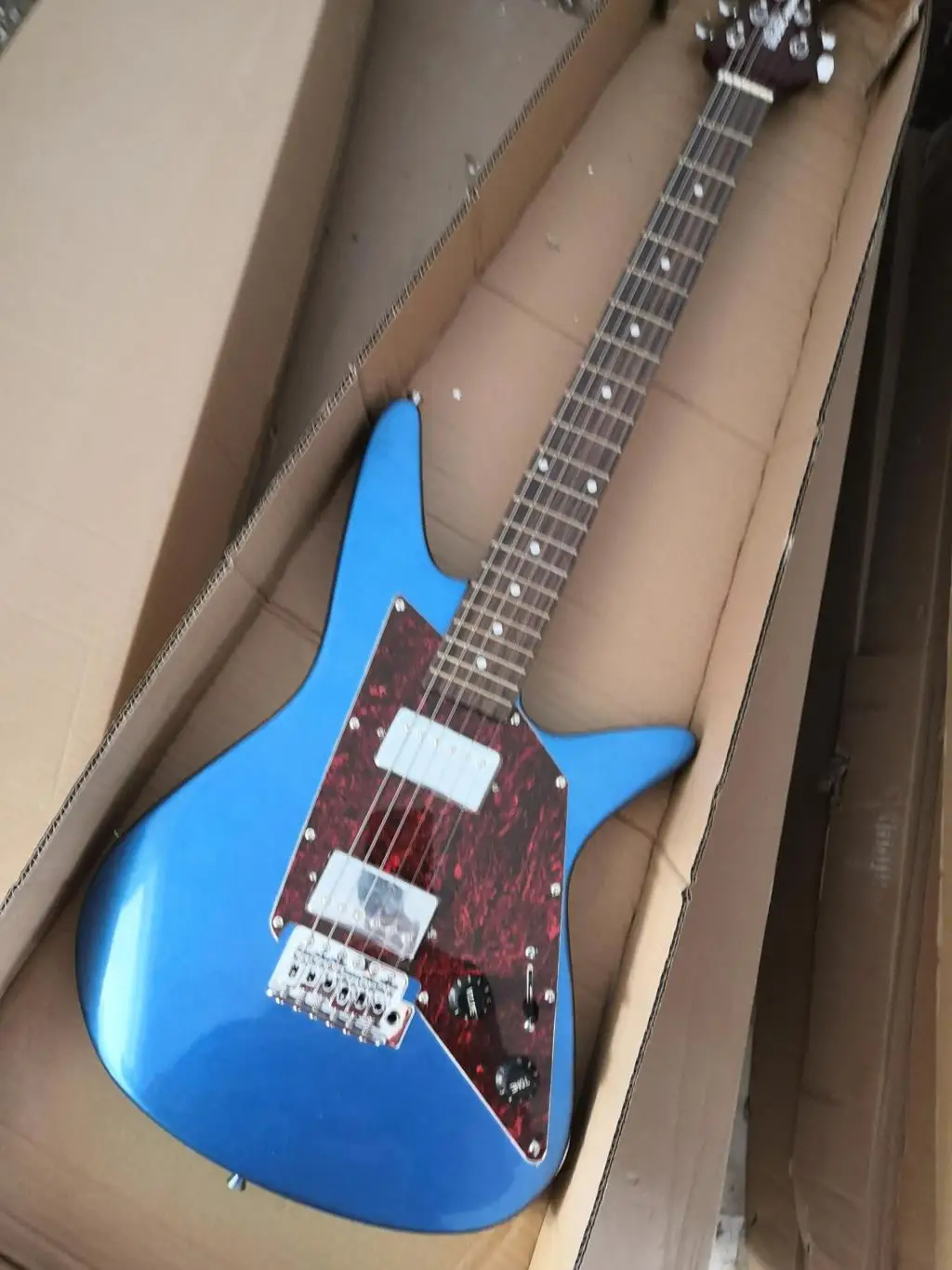 

Металлическая синяя табачная цветная розетка из розового дерева Musicman, электрическая гитара