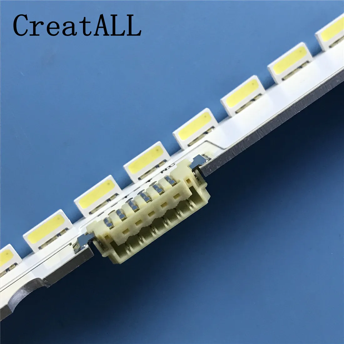 6V LED Backlight strip 44 lamp For 2012svs32 7032nnb 2D V1GE-320SM0-R1 32NNB-7032LED-MCPCB UA32ES5500 UE32ES6557 UE32ES6307 |