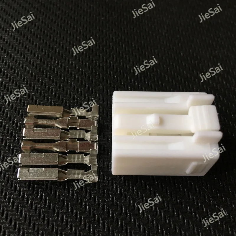 Автоматический проводной соединитель 6-контактный MG651044 MG 651044 штекер |