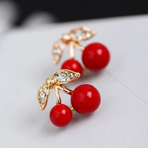 Женские серьги с красными вишневыми листьями запонки-бисер золотыми из сплава |