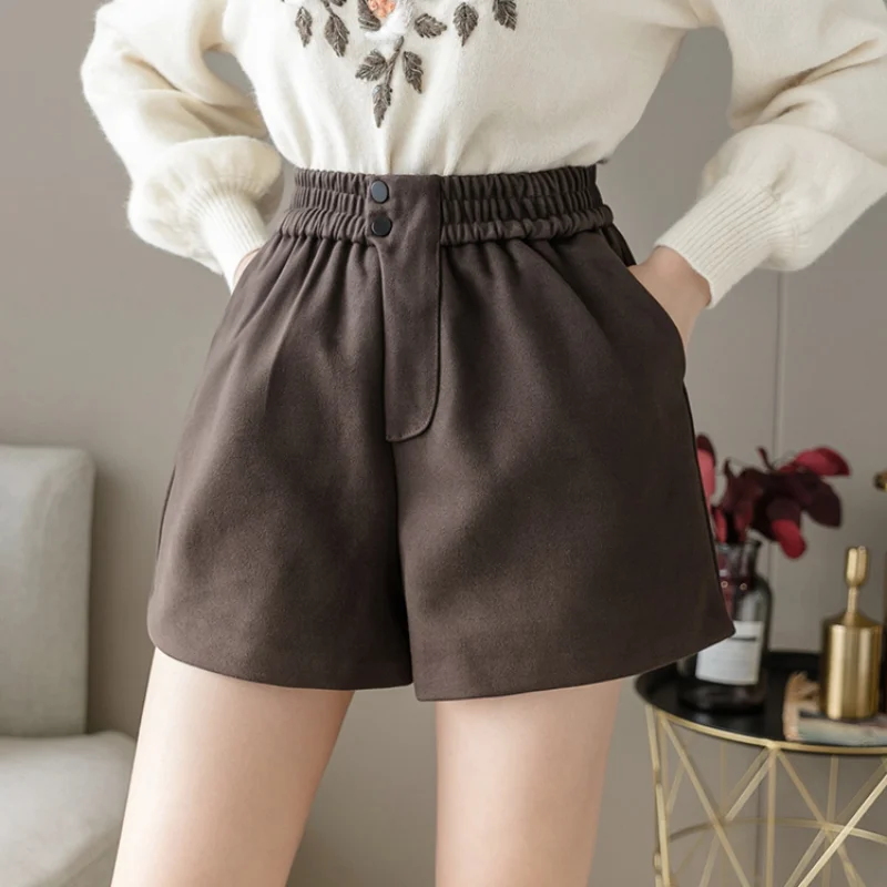 

2021 Winter New Woolen Shorts Women's High Waist Wide Leg Shorts Female Autumn Casual Buttons Wool Shorts