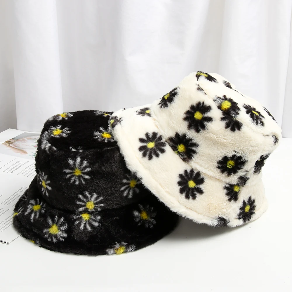 Панама женская из искусственного меха разноцветная Радужная теплая | Аксессуары