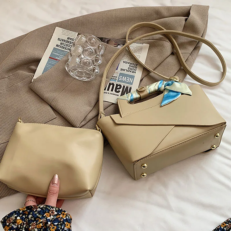 

2021 New Fashion Shoulder Bags For Women Retro Simple Crossbody Bag Luxury Silk Scarf Hand Small Square Bag Female Premium Purse