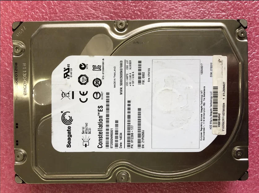 

Spot disassembled hard drive ST2000NM0001 SAS 2TB server disk 3.5 inch 64M7200 turn