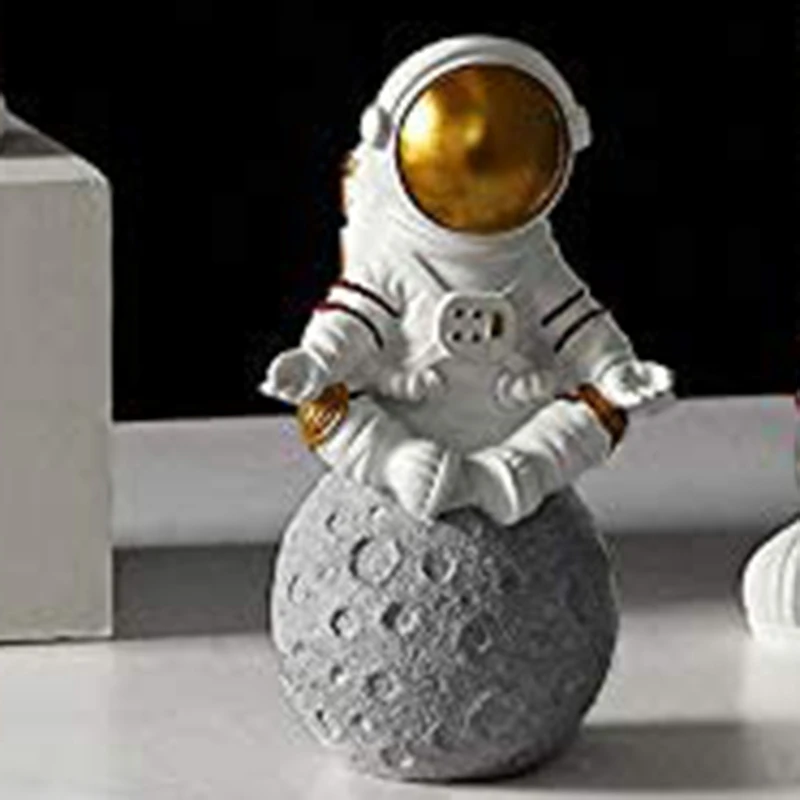 

Astronaut Planet Statues Sculpture Figurine Ornament Desktop Accessories Tabletop Decoration Coin Bank-Sit