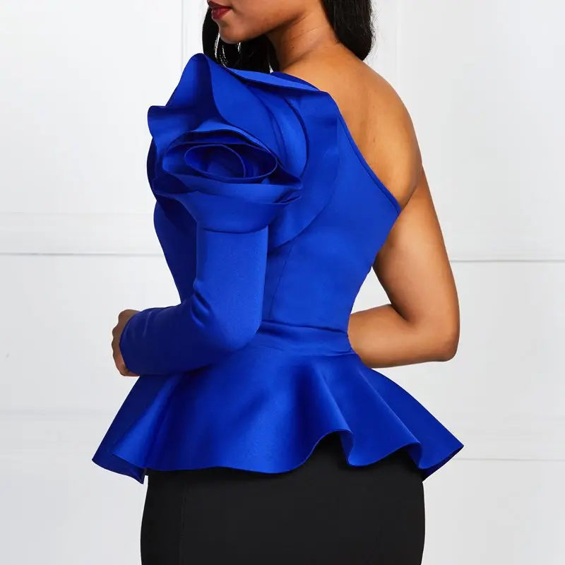 Синяя Женская блузка с косой горловиной на одно плечо тонкая рубашка оборками и