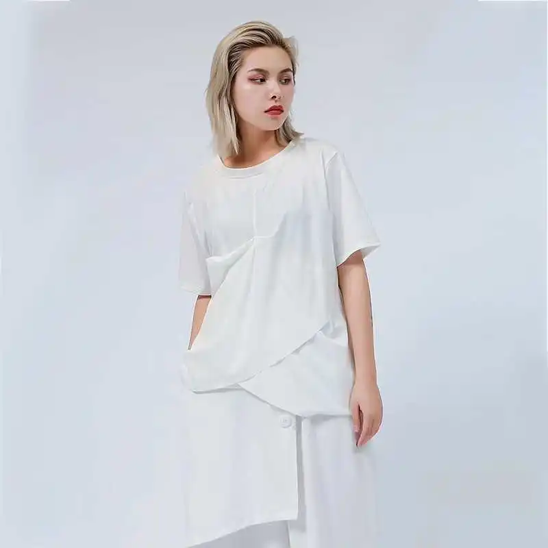 Женский комплект из двух предметов футболка с круглым вырезом и коротким рукавом