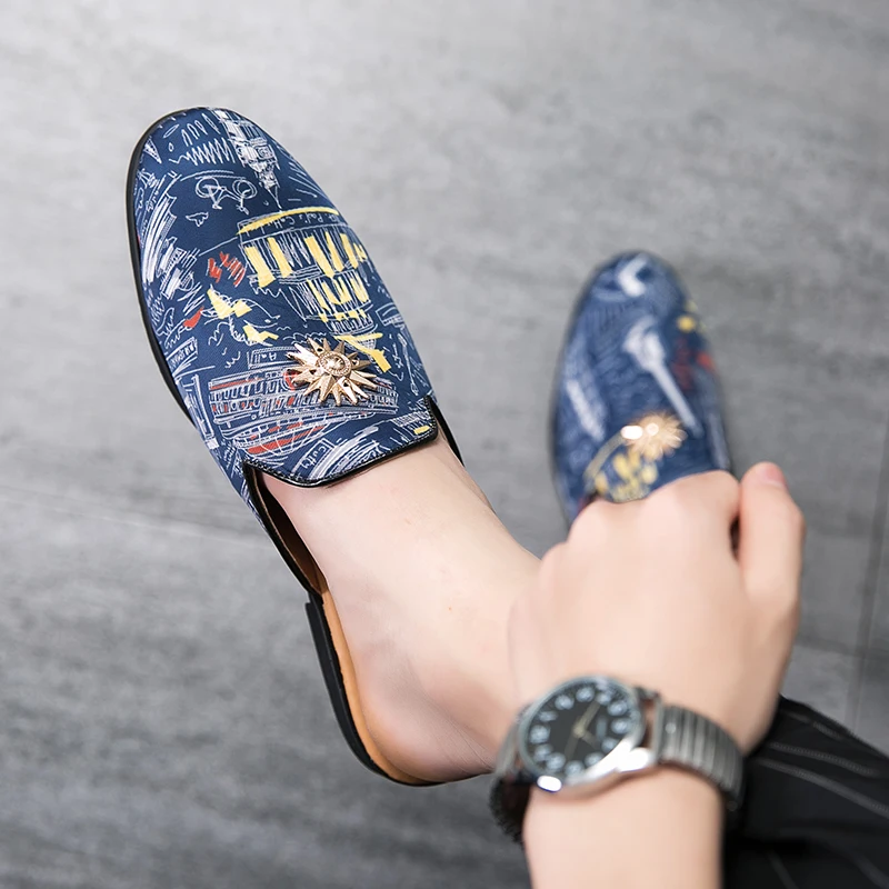

Brand Slippers Men's Shoes Men Breathable Loafers Half Drag Light Fashion Summer New 2021 Personality Luxurious Designer Casual
