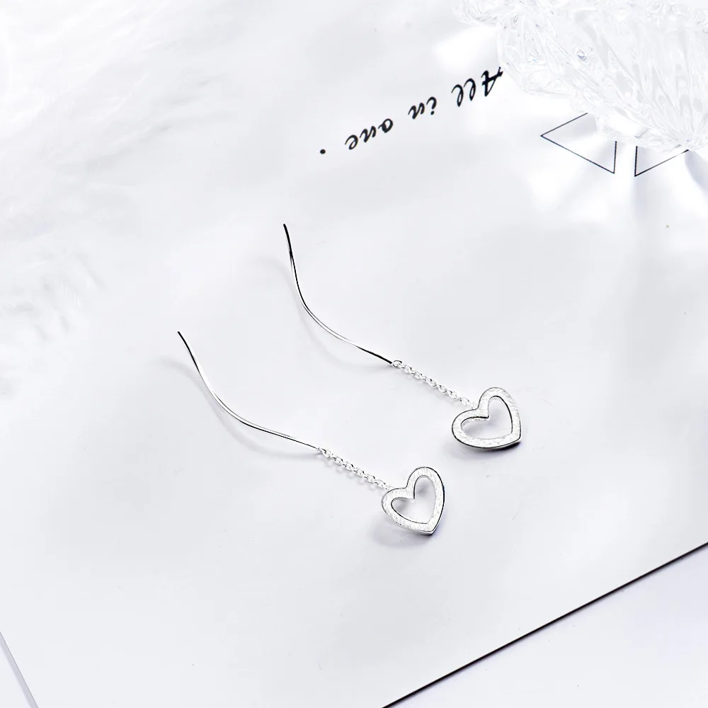 

Dreamhonor 2021 New Arrival Trendy Frosted Heart Dangle Earrings For Women Fashion Drop Earrings Jewelry Gift
