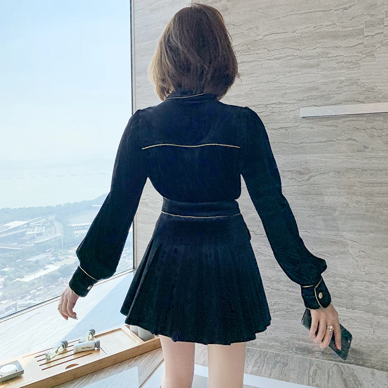 Fashionable OL temperament bright silk and velvet shirt + bag cover A word skirt suits the new female 2020 winter