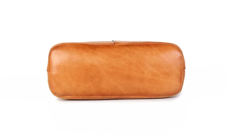 

Literary all-match handbag Retro leather women's top layer commuter messenger bag vegetable tanned leather large-capacity