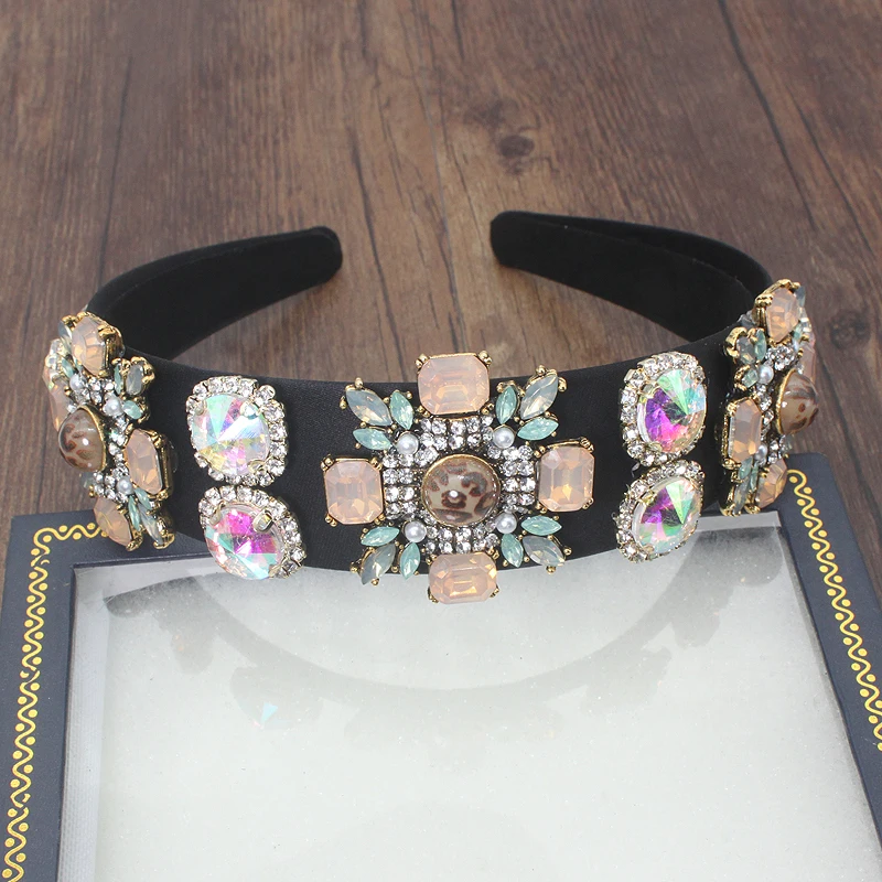 Повязка на голову женская с жемчугом роскошный модный аксессуар в стиле барокко