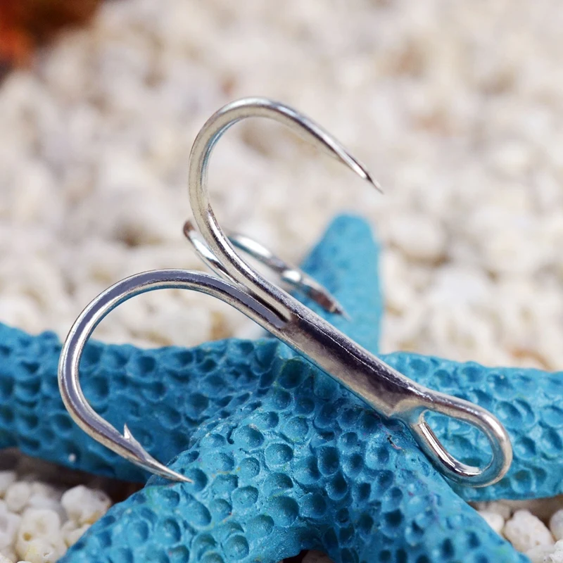 

HOT 50Pcs High Carbon Steel Fishing Hook Triple Super Solid Sharp Barbed Treble Hooks Fishing Lure Tackle Fishhooks 6