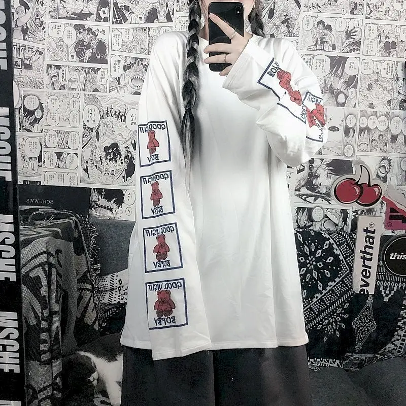 

Harajuku female t-shirts long-sleeved oversized cartoon bear print tshirt autumn Korean new loose student high street women tops