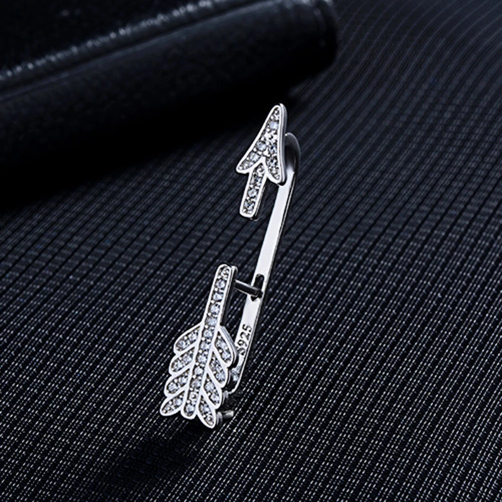 

2021Simple Earrings Fashion Personality Trend Arrow Shape Creative Design Stud Earrings Fine Jewelry Sell Like Hot Cakes