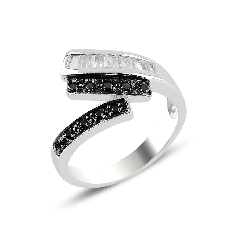 

Серебряное циркониевое кольцо Silverlina