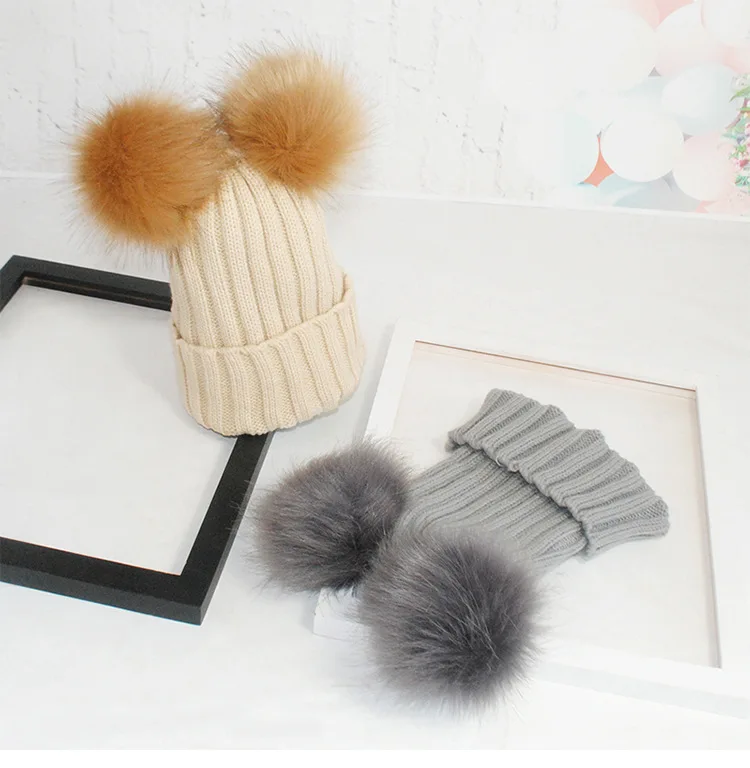 Модная вязаная шапка с двумя помпонами из искусственного лисьего меха зимние