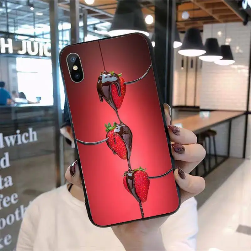 

Dancing fruit strawberry Phone Case for iPhone 11 12 pro XS MAX 8 7 6 6S Plus X 5S SE 2020 mini